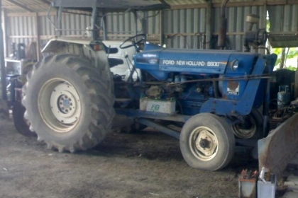 รถไถนาFORD 77 ใส่เครื่องT3ใส้6600 มีผาน7+ดันหน้าเล่มทะเบียน