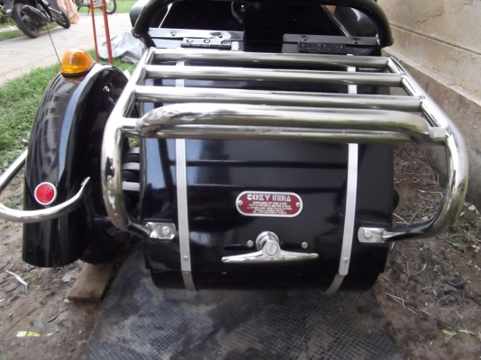 ขายพ่วง CoZy Sidecar นำเข้า สำหรับพ่วงข้างรถ Vespa PX ซีรีย์ หรือ stella ผลิตจากเหล็กทั้งคัน นำเข้าทั้งคันจากนอก