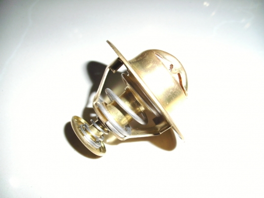 KOMATSU PC200-5,6D95,PART NO.600-421-6120,600-421-6110,THERMOSTAT