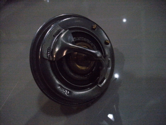 KOBELCO 6D31,6D34,PART NO. ME996365 THERMOSTAT KOBELCO 6D31,6D34,PART NO. ME996365 THERMOSTAT