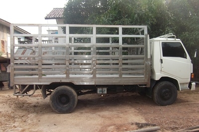 ฝากขาย รถ HINO FC  6 ล้อ กะบะแสตนเลส สภาพพร้อมใช้