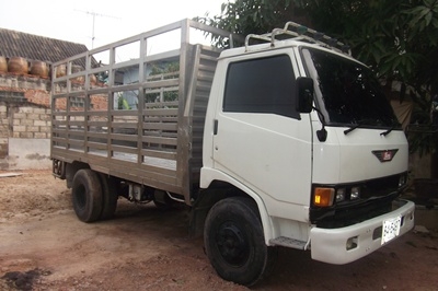 ฝากขาย รถ HINO FC  6 ล้อ กะบะแสตนเลส สภาพพร้อมใช้