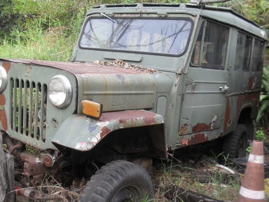 ขายซากจิ๊บมิตซูบิชิเครื่อง TOYOTA 2Lเทอร์โบพร้อมเกียร์โฟรวิน