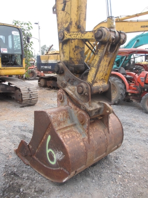 มี VDO รับส่วนลด 200,000 บาทไปเลย สภาพ 95 \%  KOMATSU PC 200 -7 เก่านอก เอวแน่น ปั็มแรง ซีเรียลสูง สภาพพร้อมใช้ สุดๆเอาไปแบ่งกันใช้ได้เลยครับ น้องร็อค จัดหั้ย สนใจโทร