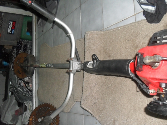 ขายเครื่องตัดหญ้าshindaiwa เก่าญี่ปุ่น