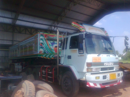 ขายหัวลาก ISUZU หร้อมหาง 240 แรงม้า
