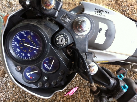 โซนิก ปี 45 รถบ้าน สภาพดีเครื่องฟิต โซนิก ปี 45 รถบ้าน สภาพดีเครื่องฟิต