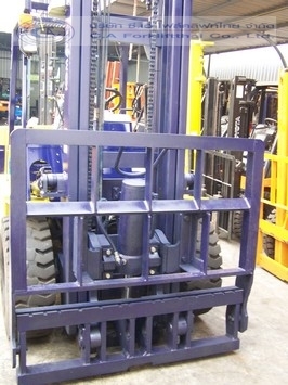 ขาย รถโฟล์คลิฟท์ KOMATSU รุ่น FD40-5