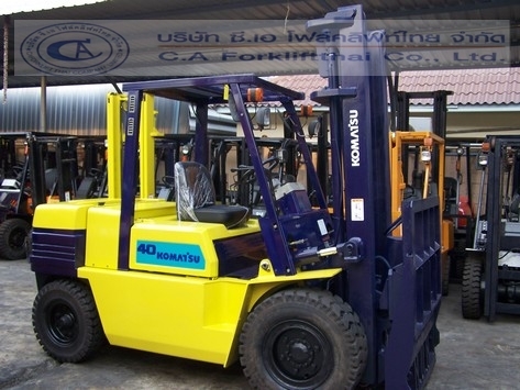 ขาย รถโฟล์คลิฟท์ KOMATSU รุ่น FD40-5