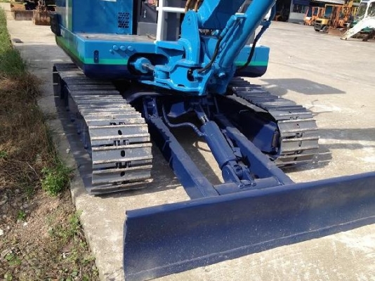 ขาย kobelco SK027ราคา295000ด่วน ขาย kobelco SK027ราคา295000ด่วน
