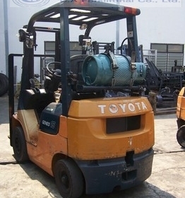 ขายรถ โฟล์คลิฟท์ TOYOTA รุ่น 7-FG15 ขายรถ โฟล์คลิฟท์ TOYOTA รุ่น 7-FG15