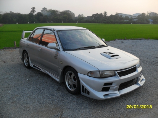 ขายรถเก๋งถูกๆ 1 คัน