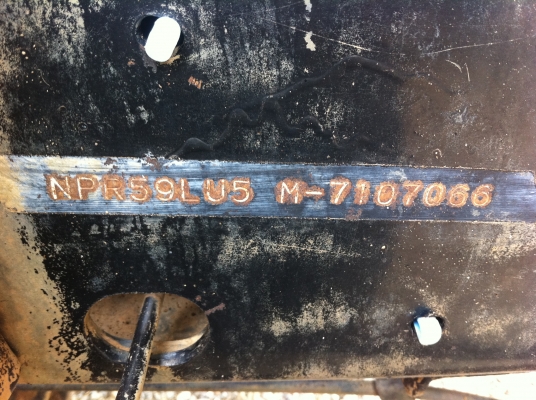 ขายรถบรรทุก 6 ดั้ม ยี่ห้อ ISUZU รุ่น NPR เครื่อง 4BD1 115 แรงม้า รถเดิมมาก