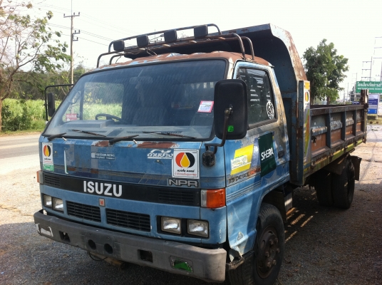 ขายรถบรรทุก 6 ดั้ม ยี่ห้อ ISUZU รุ่น NPR เครื่อง 4BD1 115 แรงม้า รถเดิมมาก