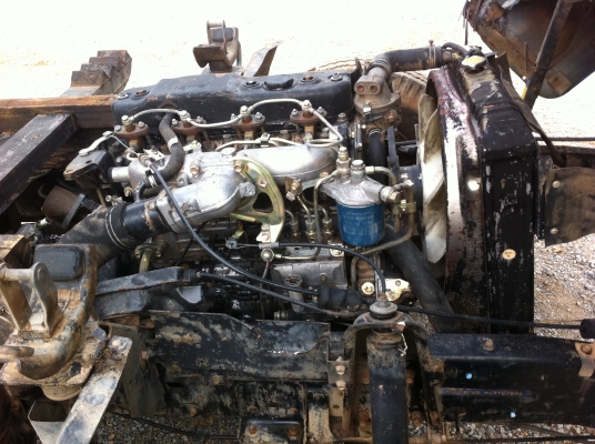 ขายรถบรรทุก 6 ดั้ม ยี่ห้อ ISUZU รุ่น NPR เครื่อง 4BD1 115 แรงม้า รถเดิมมาก