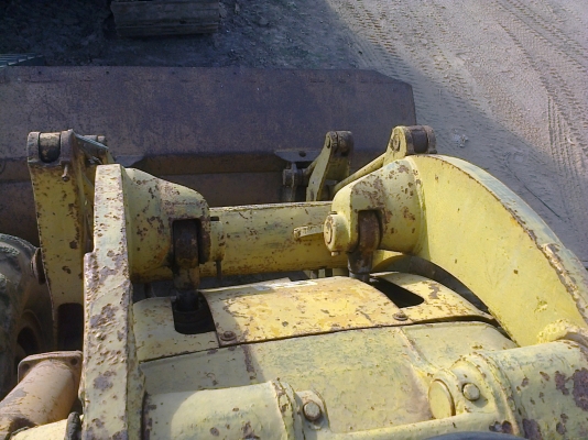 ขาย รถตักล้อยาง CAT922B รถแห้ง เลี้ยวล้อหลัง