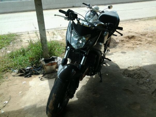 ขาย CBR400  ปี  89  ลดราคาเลย  54000 น่ะจ๊ะ(ราคานี้พร้อมโอนเลยครับ)