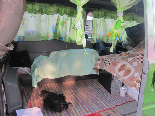 ขายรถตู้หัวจรวดพร้อมใช้ประหยัดน้ำมันติดngvลงเล่ม