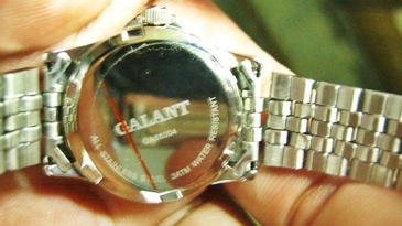 นาฬิกา(ผู้หญิง) Galant ( แท้ )ระบบควอรตซ์ สายสแตนเลส หน้าปัดขาวแสดงวันที่ นาฬิกา(ผู้หญิง) Galant ( แท้ )ระบบควอรตซ์ สายสแตนเลส หน้าปัดขาวแสดงวันที่