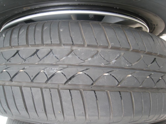 ขายกะทะล้อ Nissan march 14" 4รู 100 +ฝาครอบ+ ยาง ปี 4812 (081-3747940)