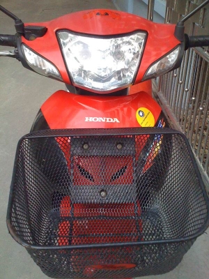 ขายด่วน honda wave 100 u-box ปี49