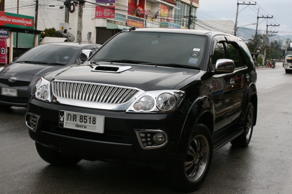 โตโยต้า ฟอร์จูนเนอร์