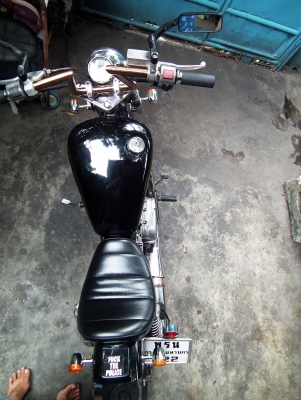 Suzuki savage650 bobber old school