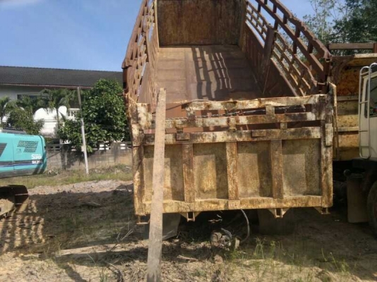 รถฮีโน่ 10 ล้อดั๊ม FM1M 220 แรงม้า  ปี 35   สนใจติดต่อ 081 - 6079515