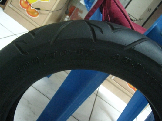 ขายยาง เดิม ksr มือสอง ของ IRC ราคา 400-