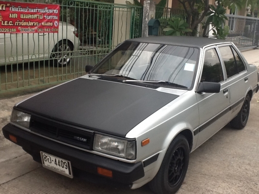 SUNNY  FF ปี 93 สวยสภาพเยี่ยม เดิมๆบางทั้งคัน