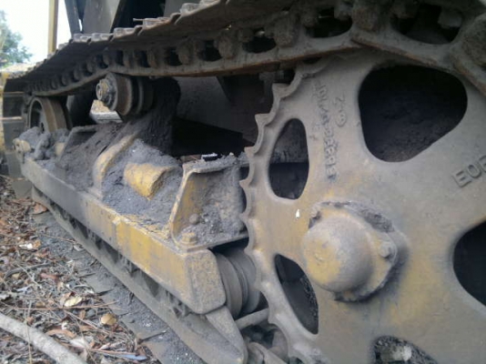 ขายรถตักตีนตะขาบ MITSUBISHI BS3D สภาพสมบูรณ์ ใช้งานอยู่