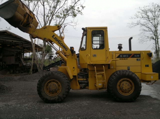 ขายรถตักล้อยาง ยี้ห้อ LIUGONG รุ่น.ZL30E รถยอดฮิตนำเข้าจากประเทศจิน เอกสารใบอิมวอย