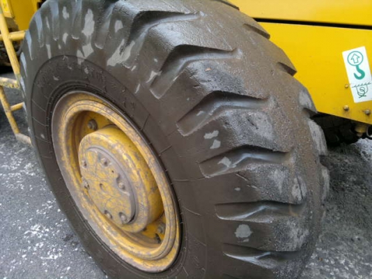 ขายรถตักล้อยาง ยี้ห้อ LIUGONG รุ่น.ZL30E รถยอดฮิตนำเข้าจากประเทศจิน เอกสารใบอิมวอย