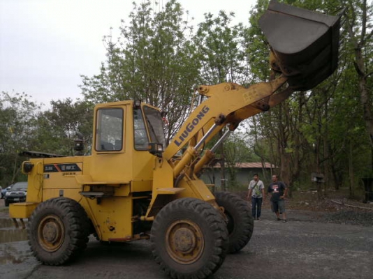 ขายรถตักล้อยาง ยี้ห้อ LIUGONG รุ่น.ZL30E รถยอดฮิตนำเข้าจากประเทศจิน เอกสารใบอิมวอย