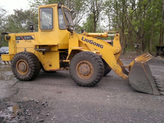 ขายรถตักล้อยาง ยี้ห้อ LIUGONG รุ่น.ZL30E รถยอดฮิตนำเข้าจากประเทศจิน เอกสารใบอิมวอย