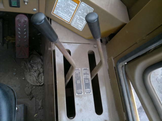 ขายรถตักล้อยาง ยี้ห้อ LIUGONG รุ่น.ZL30E รถยอดฮิตนำเข้าจากประเทศจิน เอกสารใบอิมวอย