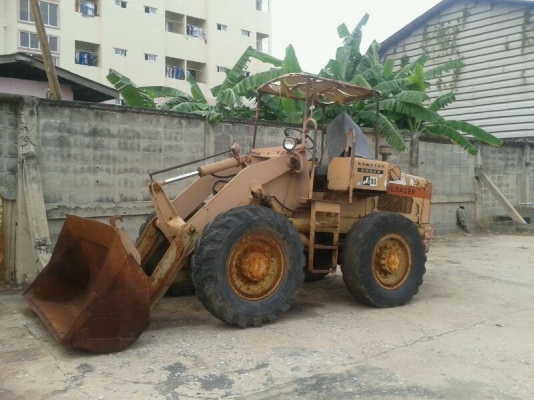 ฝากขาย รถตักล้อยาง KOMATSU HOUGH J1-30 Payloader สภาพใช้งานได้เลย นนทบุรี / ฝากขาย รถตักล้อยาง KOMATSU HOUGH J1-30 Payloader สภาพใช้งานได้เลย นนทบุรี /