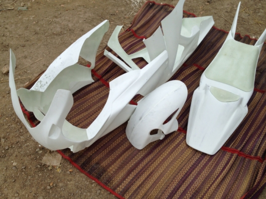 ขายแฟริ่ง CBR1000 ปี08 //// RC211 /// RC212 ขายแฟริ่ง CBR1000 ปี08 //// RC211 /// RC212