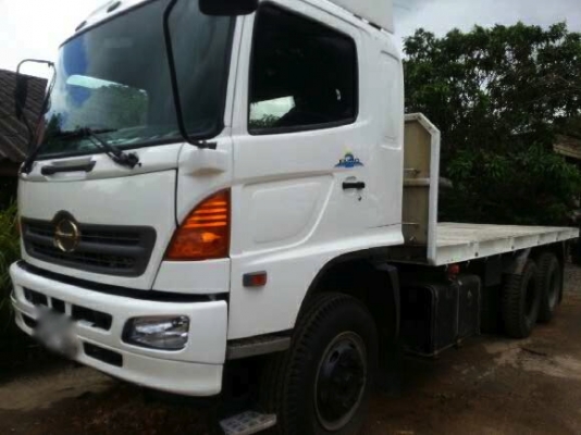 รถฮีโน่ 10 ล้อ พื้นเรียบ 2 เพลา 320 แรงม้า สนใจติดต่อ 081 - 6079515 รถฮีโน่ 10 ล้อ พื้นเรียบ 2 เพลา 320 แรงม้า สนใจติดต่อ 081 - 6079515