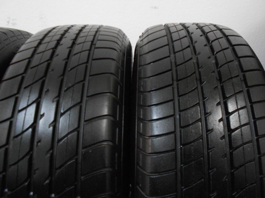 ขายยางดันลอป 195/65/15 ปี 11 ดอกสวยมาก 1 ชุด