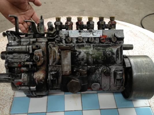 ปั๊มโซล่า 6BG1 ลูกปั้มใหญ่ รับประกัน