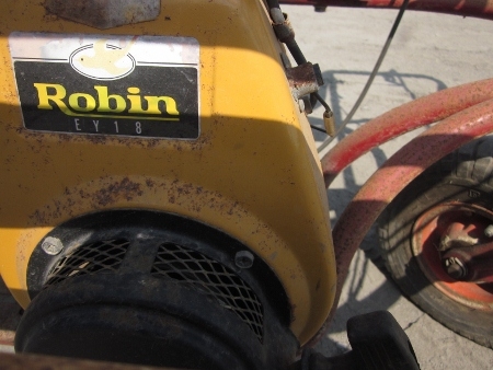 ขาย-รถบรรทุกล้อยาง เครื่องยนต์ ROBIN มือสอง นำเข้าจากญี่ปุ่น เพียง 18,500 บาท