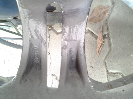 ขอบ18  vip  รถเก๋ง