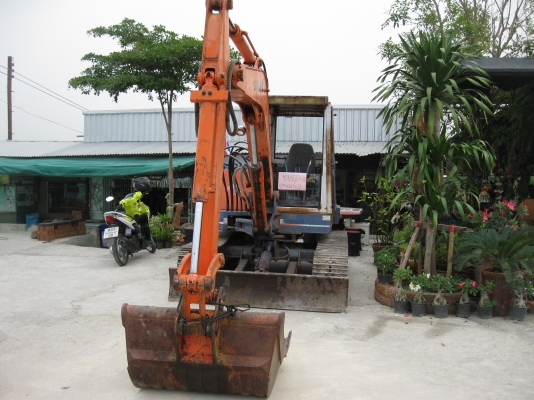 ขายแบคโฮ KH055-10633 สภาพสวย พร้อมใช้งาน ราคาถูก เจ้าของขายเองต่อรองราคาได้คะ