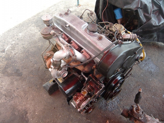 ขายเครื่องยนต์ดีเซลเทอร์โบ mitsu 4d56 t