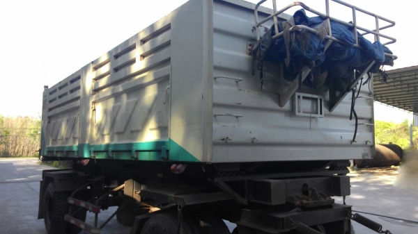 รถมิตซู 10 ล้อดั้ม 270 แรงม้า. ปี 54 ( ขายแม่ , ลูก )   สนใจติดต่อ  081 - 6079515