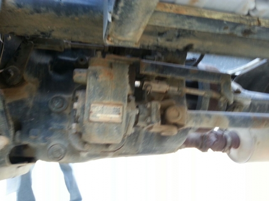 รถฮีโน่ 6 ล้อดั้ม 220 แรงม้า. ปี 55  ( รถวิ่ง 4x,xxx กม. )  สนใจติดต่อ  081 - 6079515