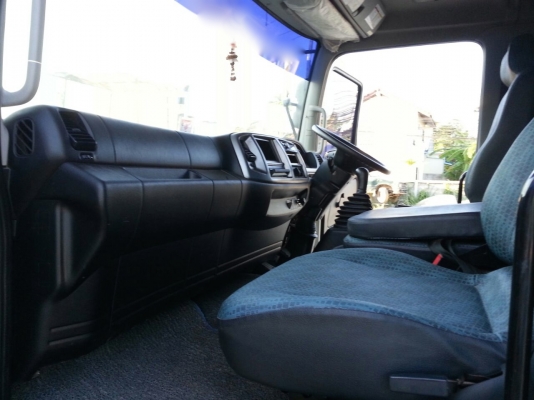 รถฮีโน่ 6 ล้อดั้ม 220 แรงม้า. ปี 55  ( รถวิ่ง 4x,xxx กม. )  สนใจติดต่อ  081 - 6079515