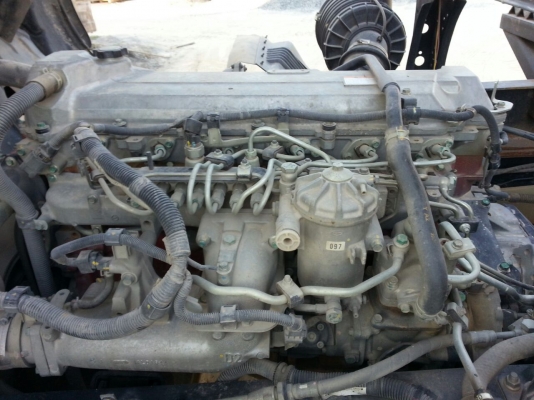 รถฮีโน่ 6 ล้อดั้ม 220 แรงม้า. ปี 55  ( รถวิ่ง 4x,xxx กม. )  สนใจติดต่อ  081 - 6079515