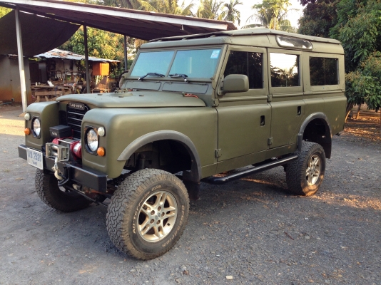 Land Rover 2A Land Rover 2A